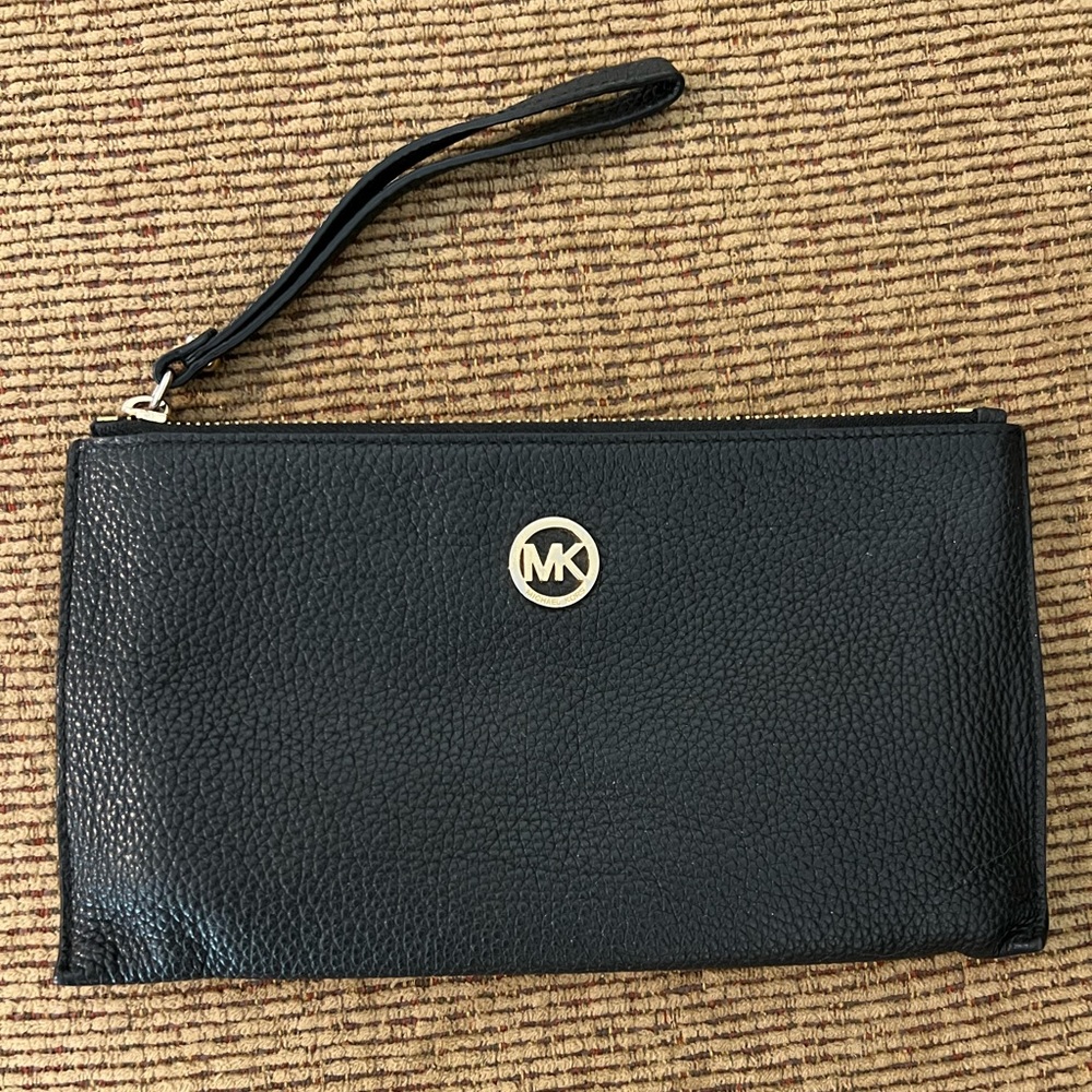 Michael Kors wallet/clutch.